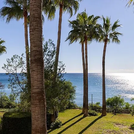 Diez In Spacious Balcony And Sea View 아파트 *