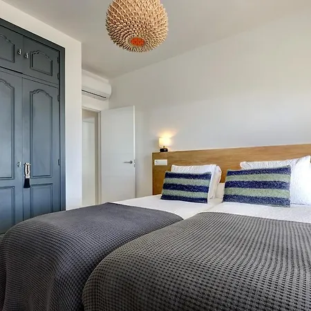 아파트 Diez In Spacious Balcony And Sea View *