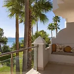 Apartment Diez In Spacious Balcony And Sea View