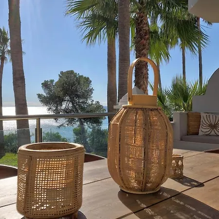 Apartment Diez In Spacious Balcony And Sea View Estepona