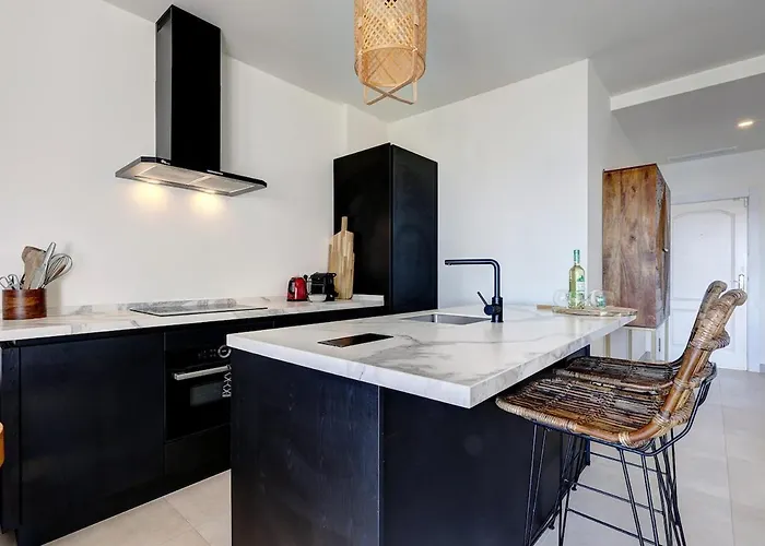 Diez In Spacious Balcony&sea View * Estepona